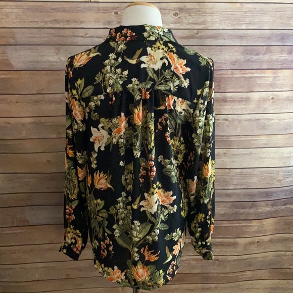 H&M Button-up Blouse - Picture 4 of 7